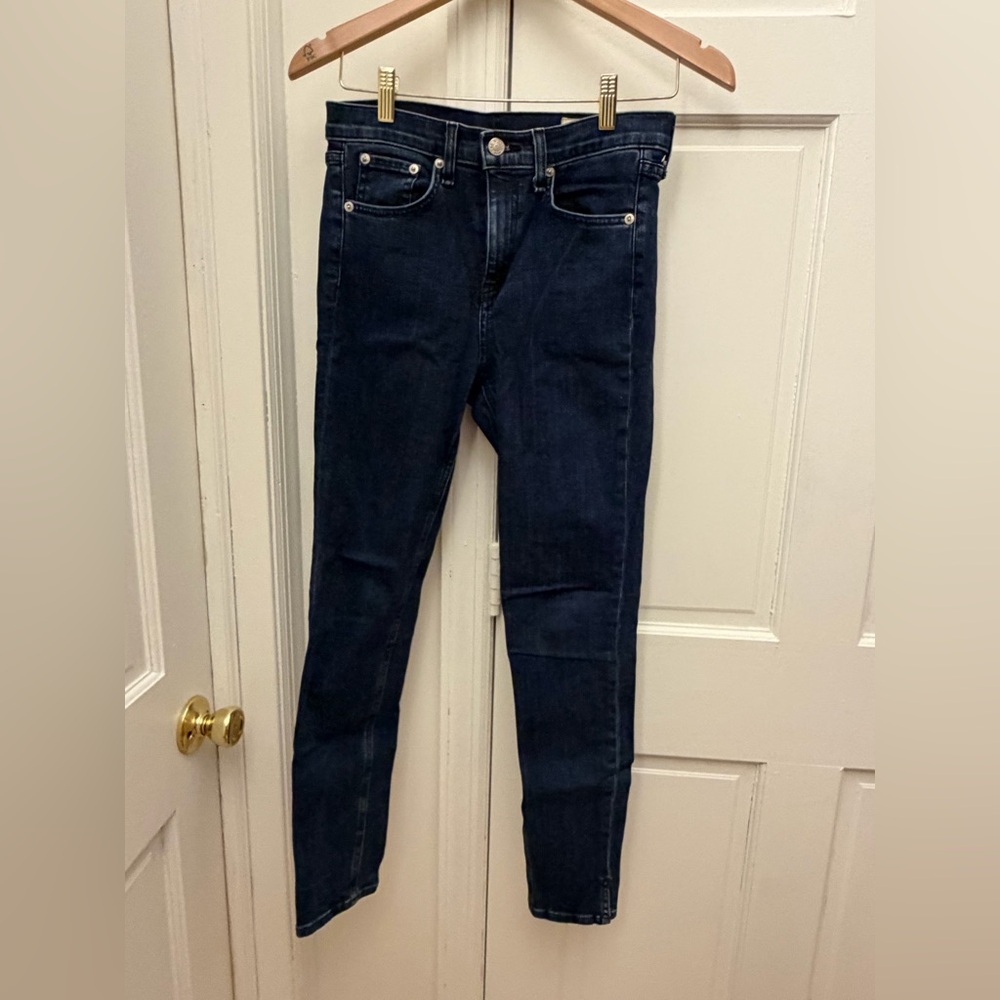 Rag & Bone Dark Blue 10 inch Capri Skinny Jeans